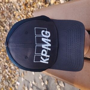 Callaway KPMG Tour Authentic Embroidered A-Flex Fitted Golf Hat Cap